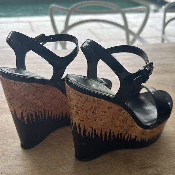 Stuart Weitzman Flame heel design black wedges - Picture 4 of 13